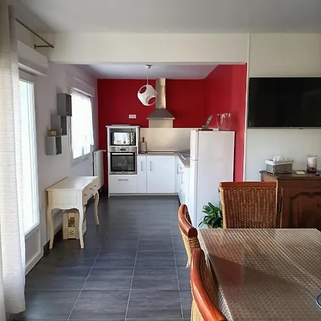 Le Du Coche Avec Vue Sur La Marne Holiday home